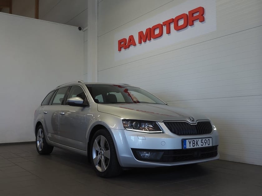 Bild 4 av Škoda Octavia Kombi Skoda 1.4 TSI 150hk Style Dragkrok P-Värm P-Sensorer