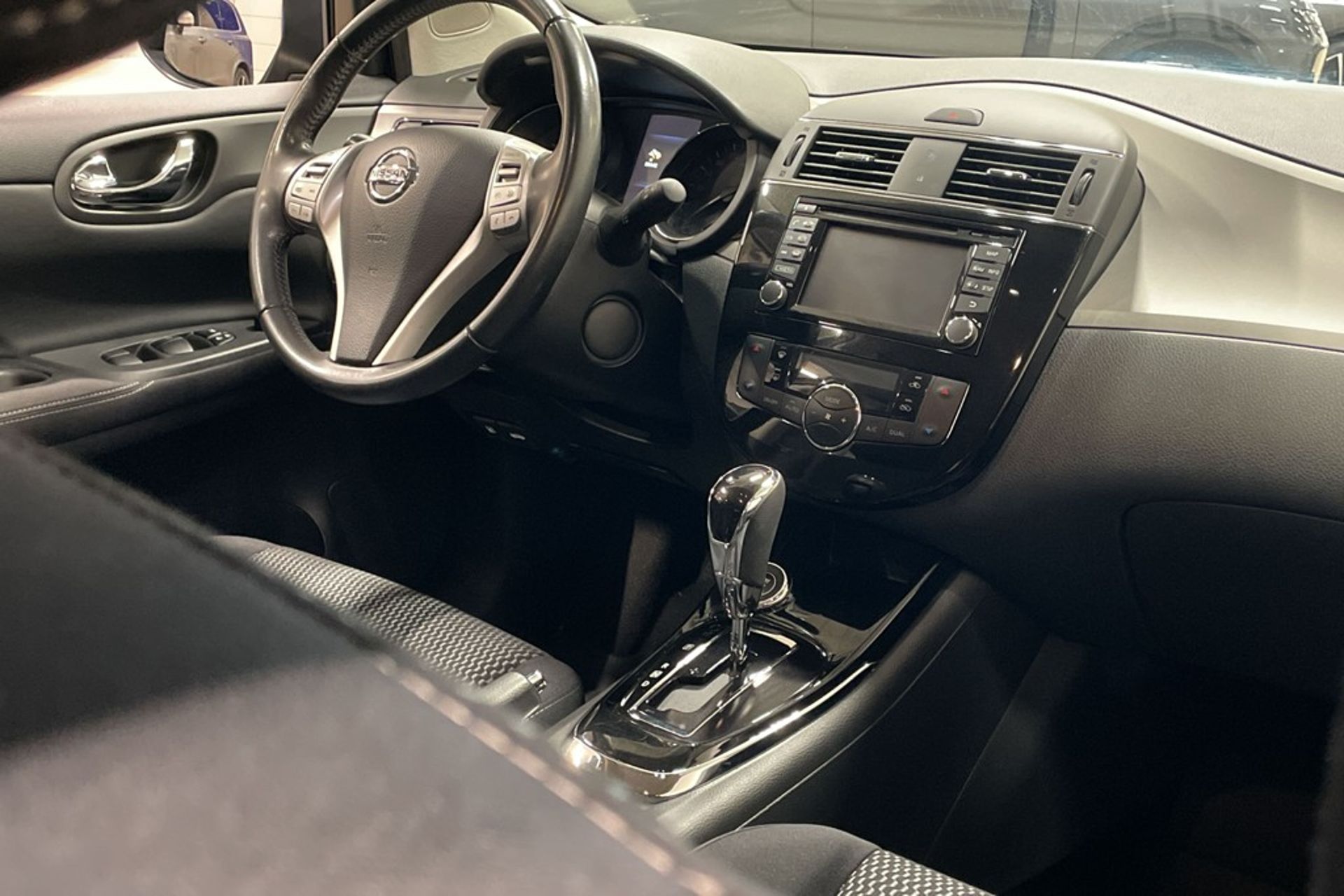 Nissan Pulsar 2018, bild 7/10
