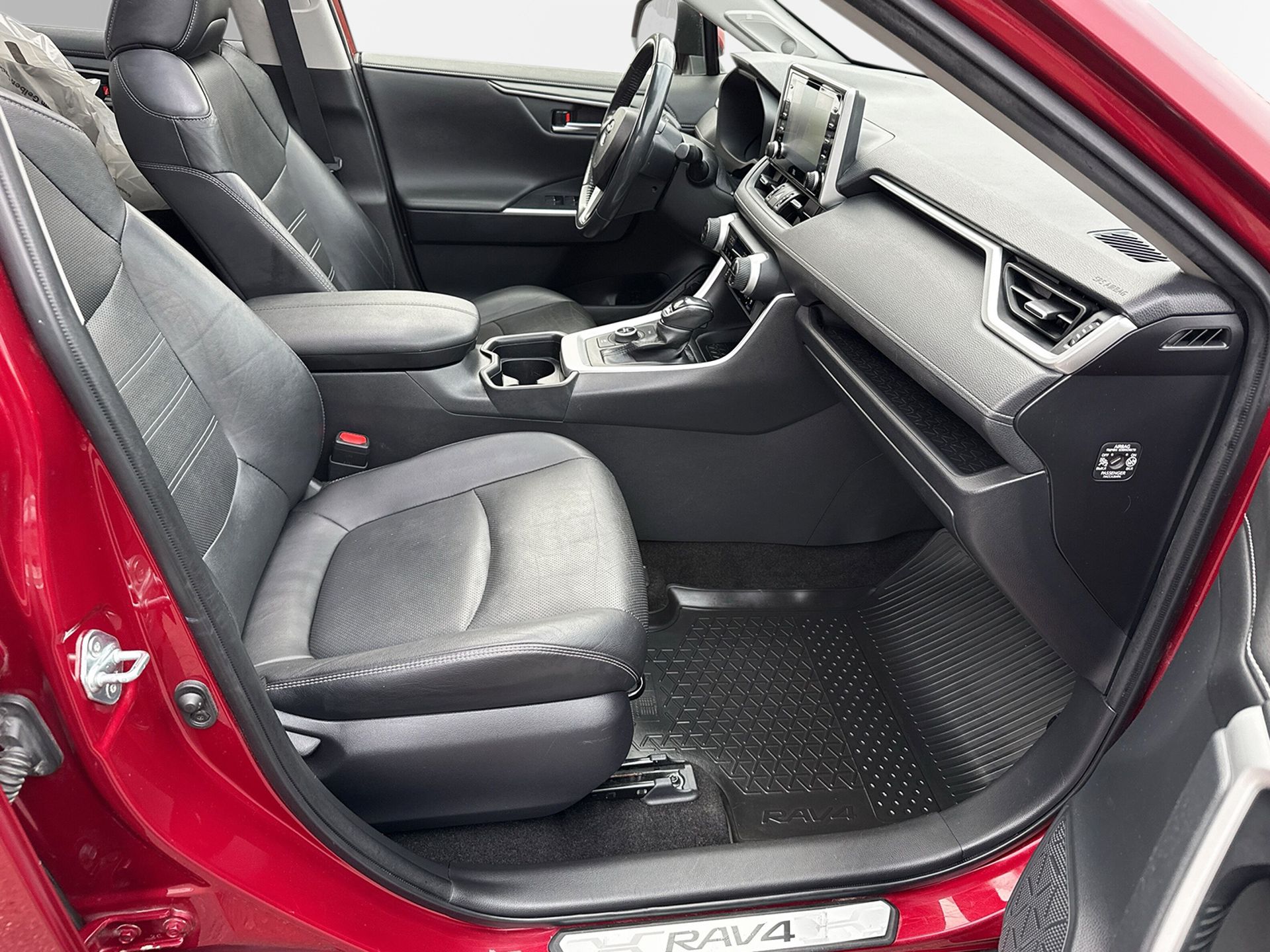 Toyota RAV4 2019, bild 6/39