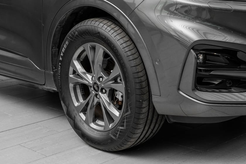 Bilde 3 av Ford Kuga Plug-In Hybrid 2,5 PHEV ST-Line GARANTIKAMPANJE 8 ÅR•FRI FRAKT