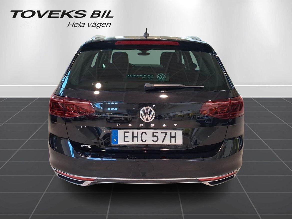 Volkswagen Volkswagen Passat Sportscombi GTE — bild 4