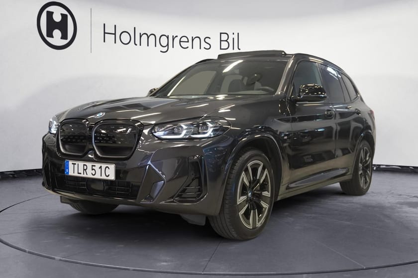 Bild 1 av BMW iX3 Charged M Sport Kamera Fartpilot Pro Rattv Rm