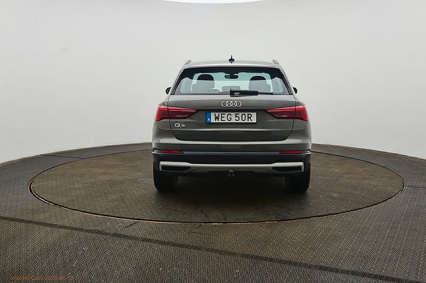 Bild 5 av Audi Q3 35 TFSI Proline Adv, Evo-pkt, Drag, P-värmare 150hk