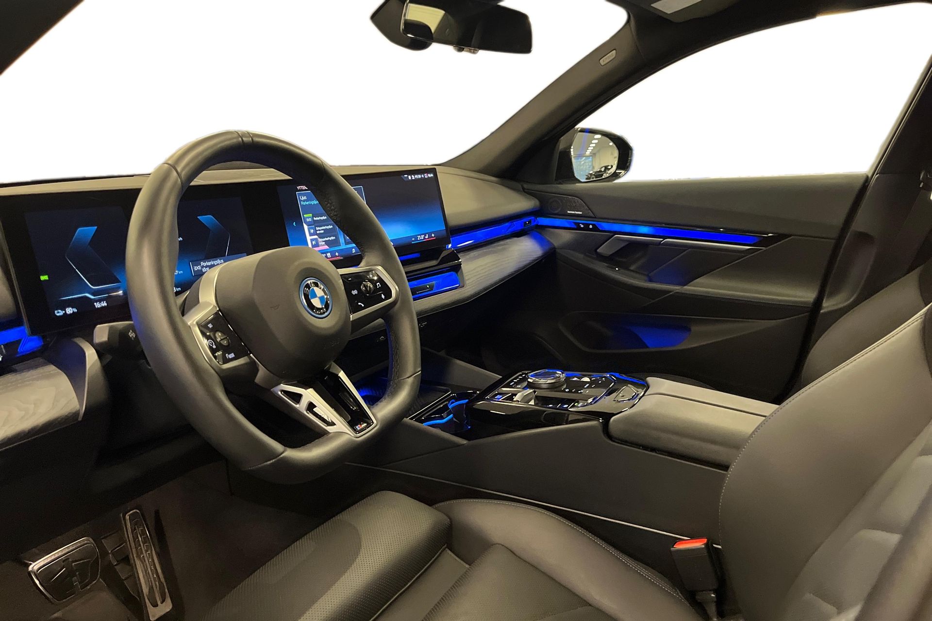 BMW i5 xDrive40 2024, bild 6/10