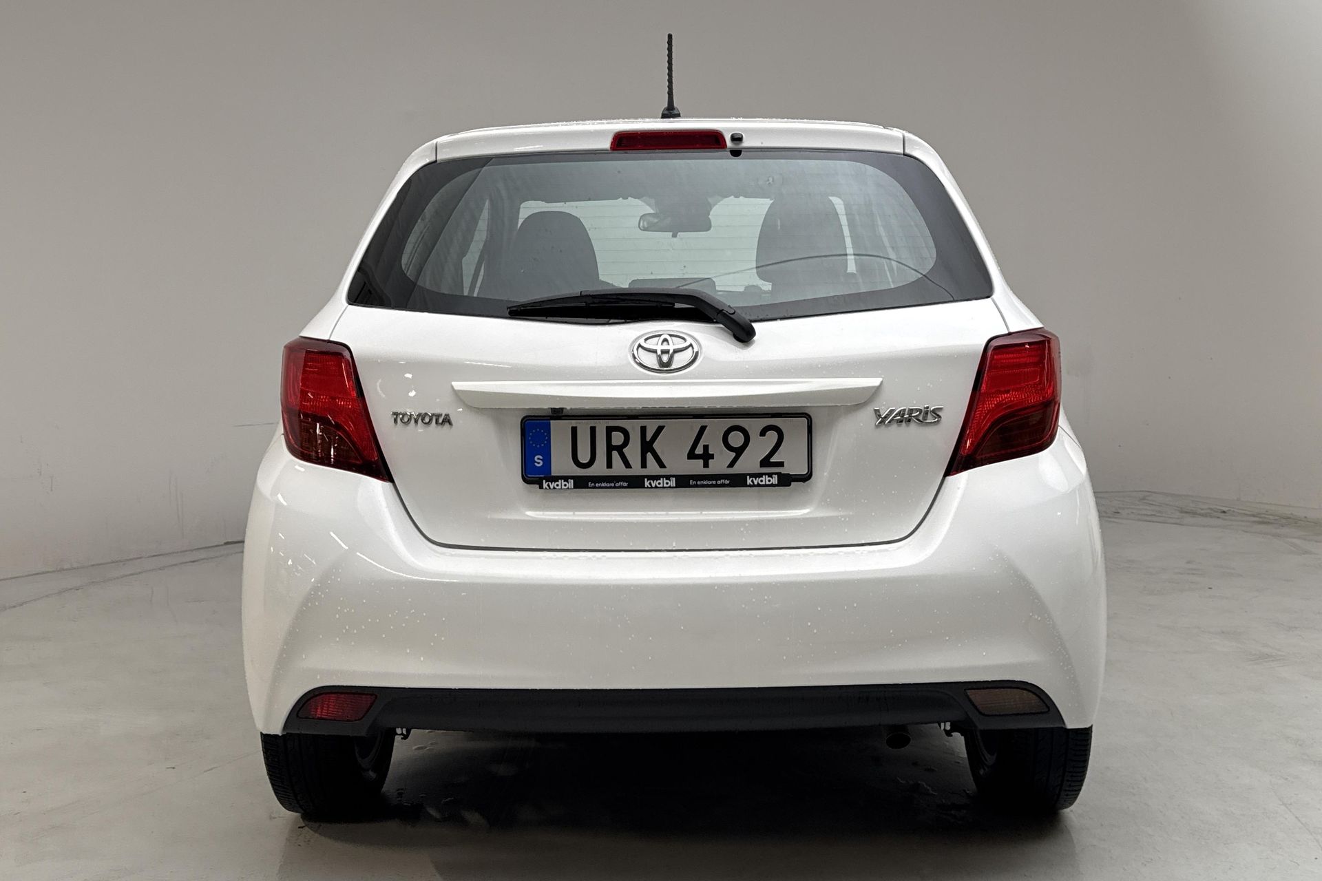 Toyota Yaris 1.33 Dual VVT-i 2016, bild 6/10