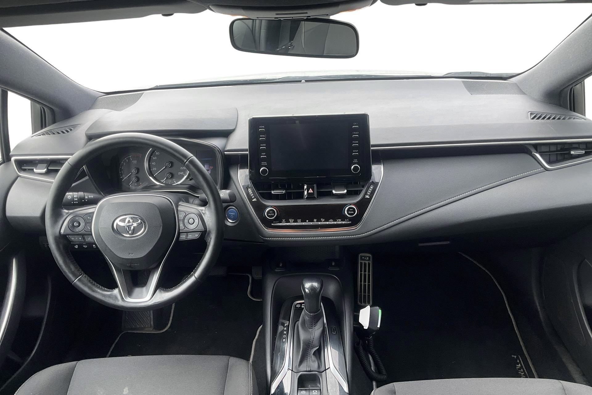 Toyota Corolla Touring Sports Hybrid 2019, photo 7/10
