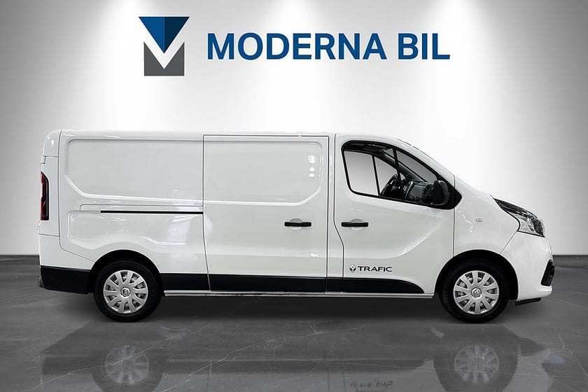 Bild 5 av Renault Trafic Skåpbil 1.6 dCi 125hk Nordic Line Drag B-kam Navi Värmare Moms