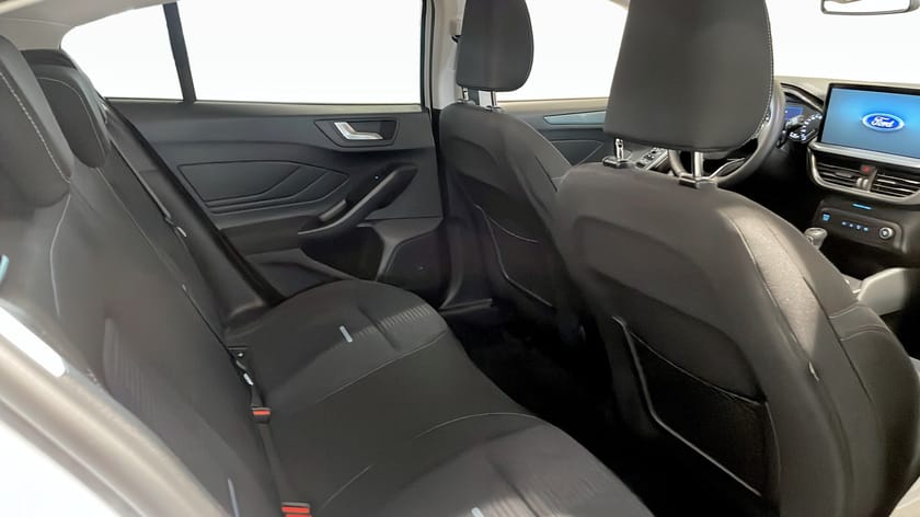 Bild 5 av Ford Focus Active 1.0 EcoBoost 125Hk B-Kamera Nav