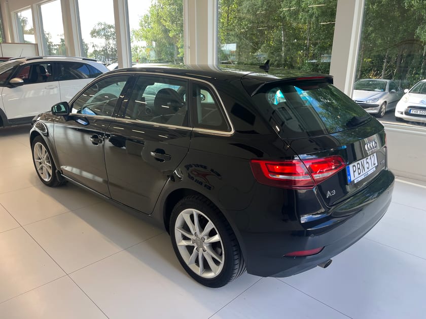 Bild 4 av Audi A3 Sportback 1,0 TFSI Comfort 5dr