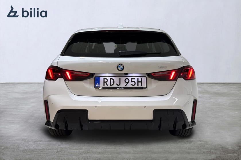 Bild 5 av BMW 120 M Sport / Backkamera / Sportstolar / Navi / 18 Tum