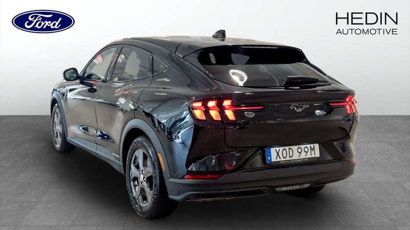 Bild 2 av Ford Mustang Mach-E Standard Range RWD 269hk Teknikpaket +