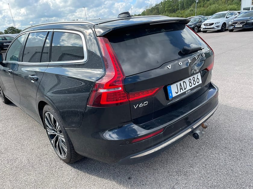 Bild 4 av Volvo V60 T6 Recharge Core Bright plug in AWD 350HK 4x4