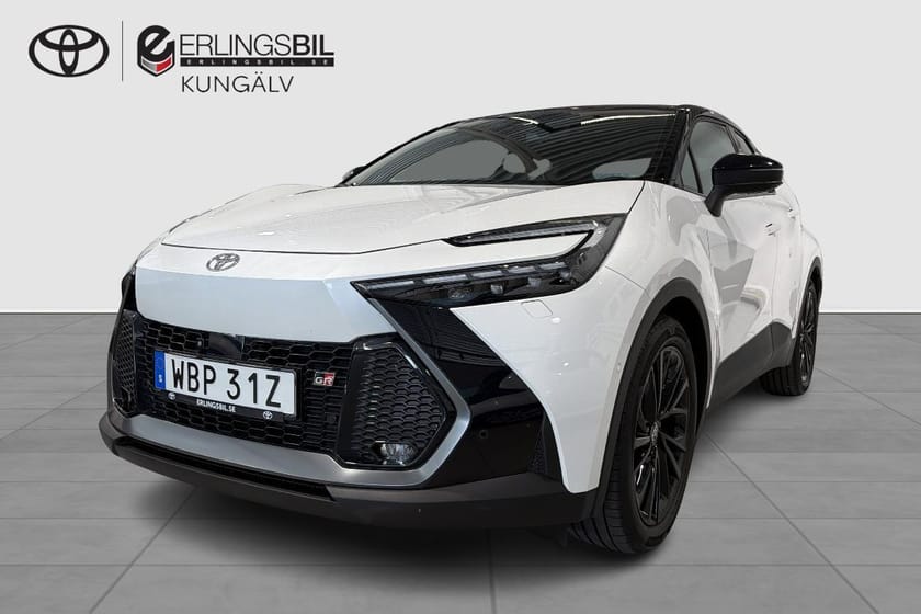 Bild 1 av Toyota C-HR Hybrid AWD-i GR-SPORT BI-TONE / 360 / JBL / V-HJUL