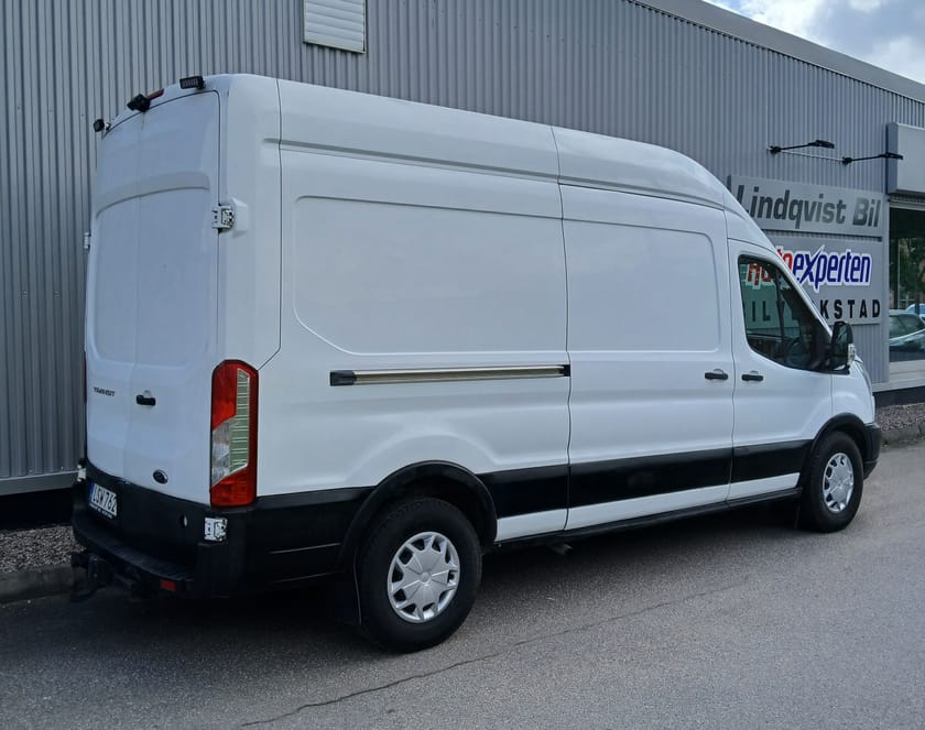 Bild 5 av Ford Transit 350 2.2 TDCi 125 M6 AWD Skåp Högt tak