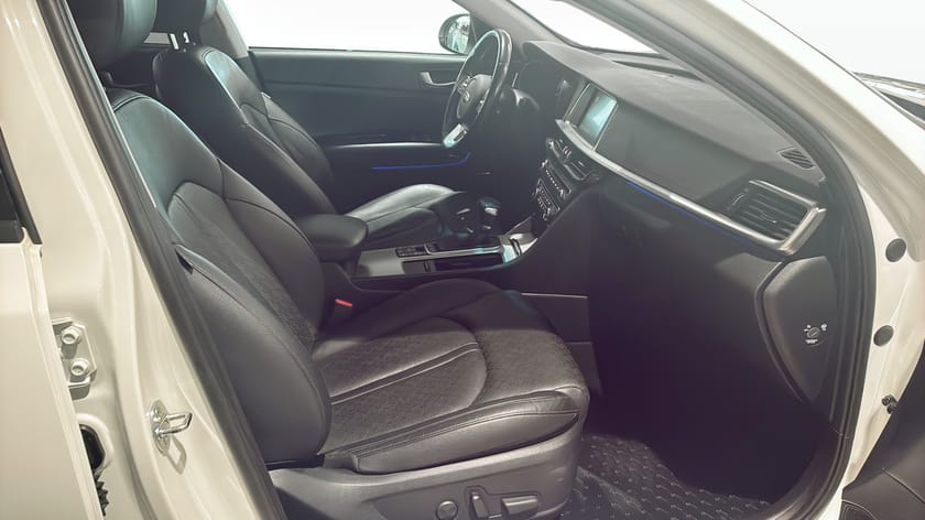 Bild 3 av Kia Optima Sport Wagon Plug-in Hybrid