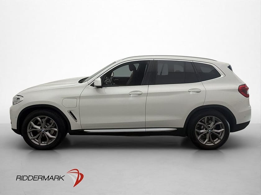 Bild 4 av BMW X3 xDrive30e 292hk Drag Navi Kamera Skinn 0.21l/mil