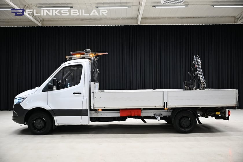 Bild 2 av Mercedes-Benz Sprinter 316 CDI Chassi 7G 163HK Automat|Flak|Kranbil|HIAB|EnÄgare|Moms
