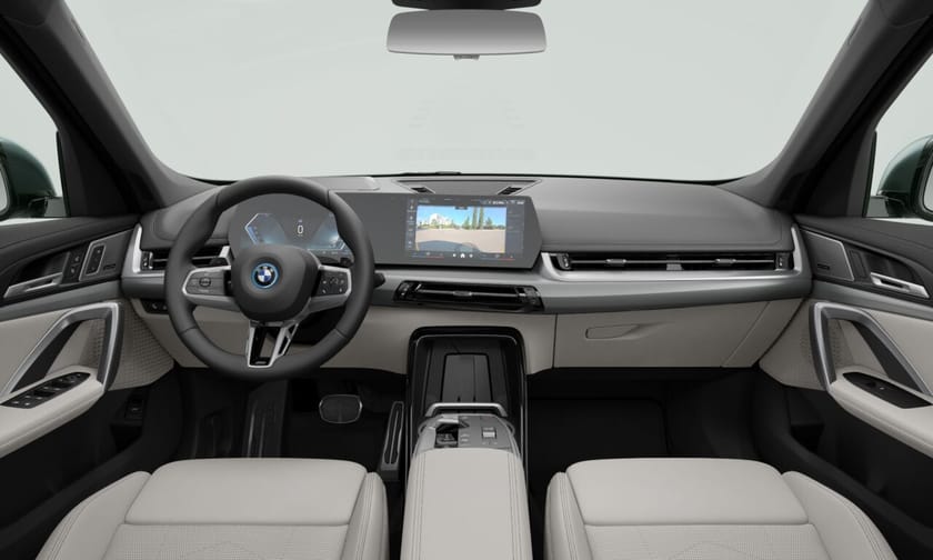 Bild 2 av BMW X1 xDrive25e - Supercharged / Pano / DAP / 360 / Fria Vinterhjul **