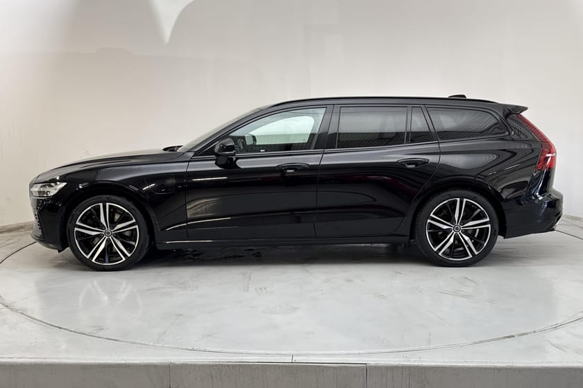 Bild 2 av Volvo V60 T6 AWD Twin Engine (340hk) R-Design