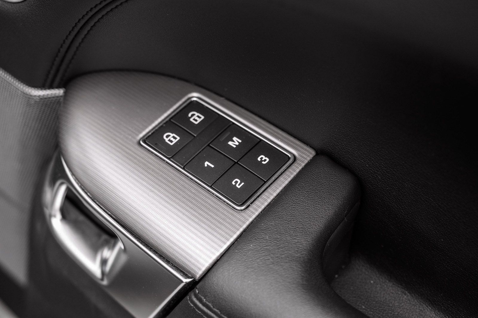 Land Rover Range Rover Sport P400e Automatic, 400hp, 2022