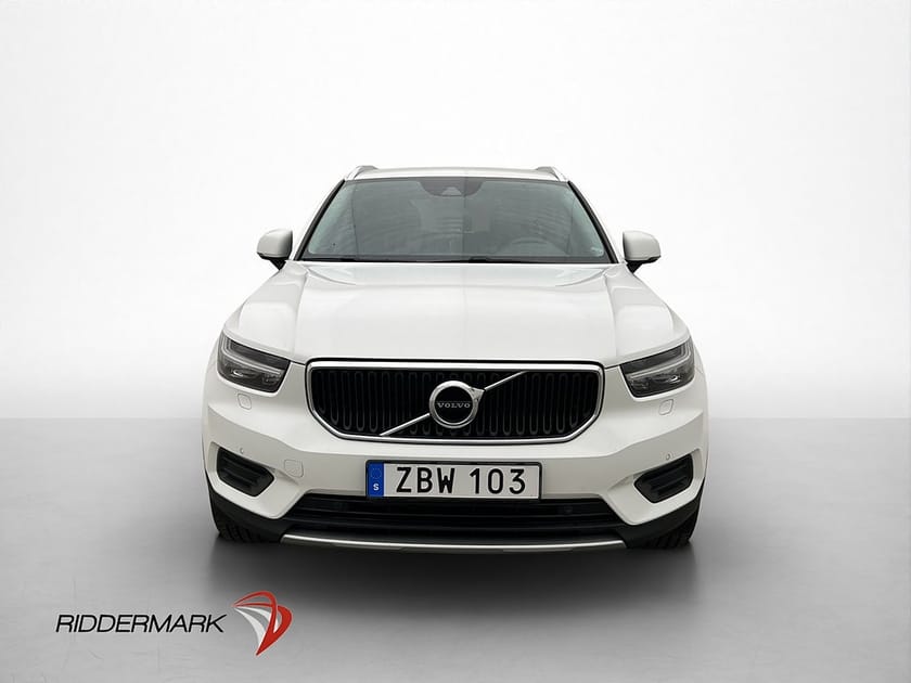 Bild 2 av Volvo XC40 D3 Momentum Pro AWD Drag VOC Skinn