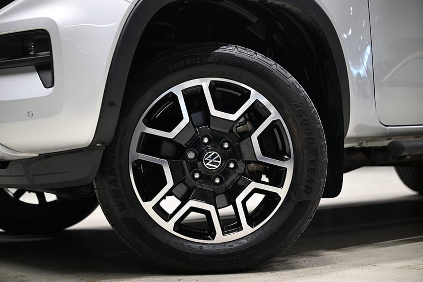 Bild 2 av Volkswagen Amarok 3.0 V6 TDI 241HK Automat|Style|Rolltop|Flakbåge|SeUtr!