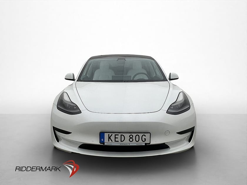 Bild 3 av Tesla Model 3 Long Range AWD 440hk Ljus interiör Dragkrok