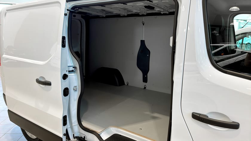 Bild 5 av Renault Trafic Skåpbil L2H1 NORDIC LINE AUTOMAT  | Lagerbil!