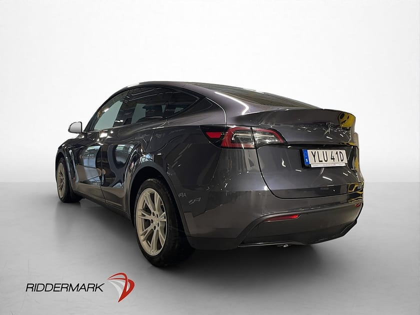 Bild 5 av Tesla Model Y Long Range AWD Autopilot Pano Navi Svensksåld
