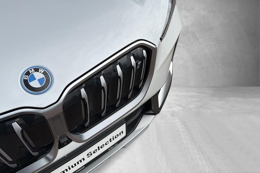 Bilde 4 av BMW iX1 xDrive30 xLine, HUD, Harman, El seter, Sportseter, Krok, LED ++