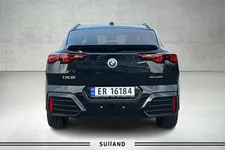 Thumnail bilde 3 av BMW iX2 xDrive30
