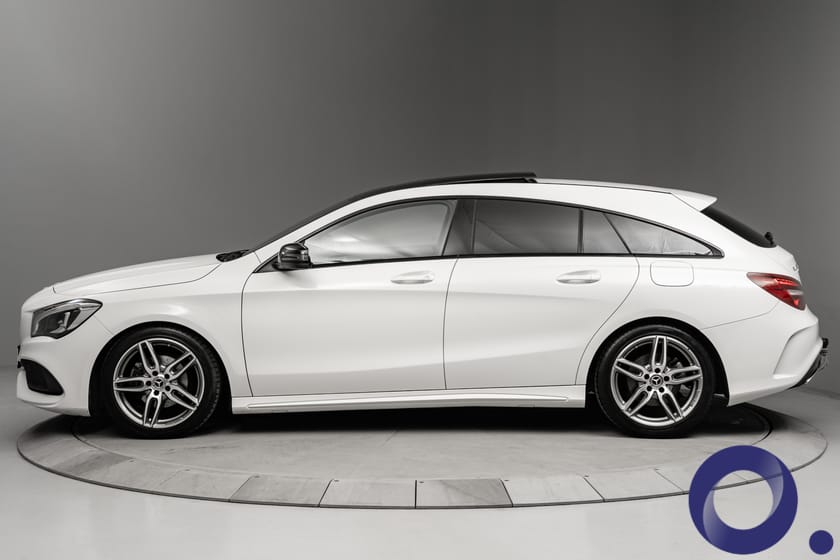 Bilde 2 av Mercedes-Benz CLA 180 Shooting Brake ///AMG | Burmeister | Panorama | Minne