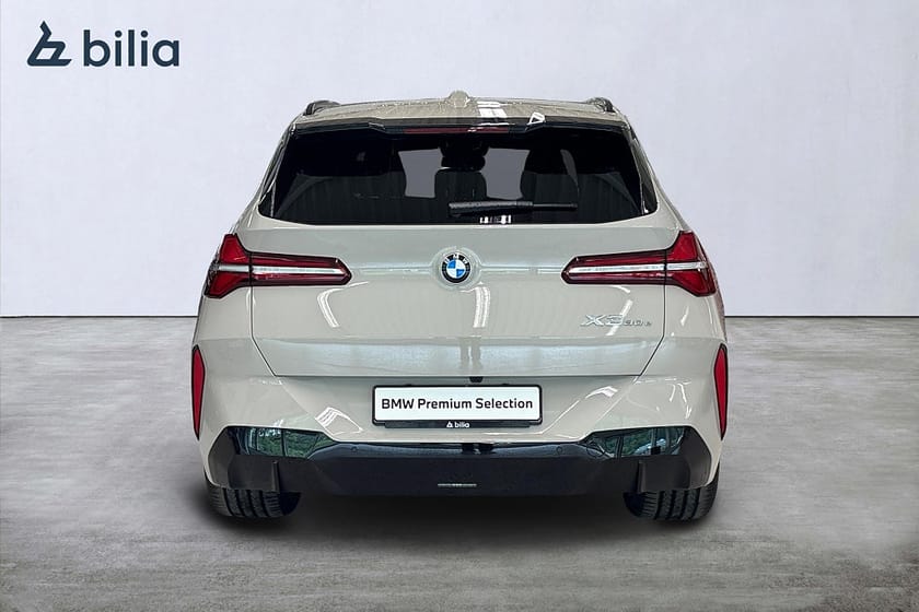 Bild 4 av BMW X3 30e xDrive M-Sport | DEMO | Drag | Aktiv farth. | H&K