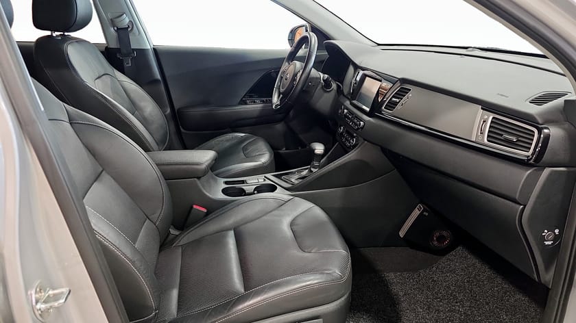 Bild 3 av Kia Niro P-HEV Plug-in Hybrid Advance Plus 2 | Dragkrok