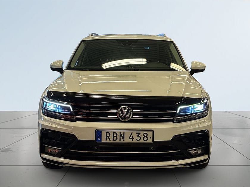 Bild 2 av Volkswagen Tiguan 2.0 TDI AWD R-Line GT Drag/Dvärm/Kamera/Rattvärme/SoV
