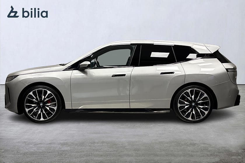 Bild 4 av BMW iX xDrive60 M Sport PRO/23"/B&W7Heat Comfort/Panorama mm