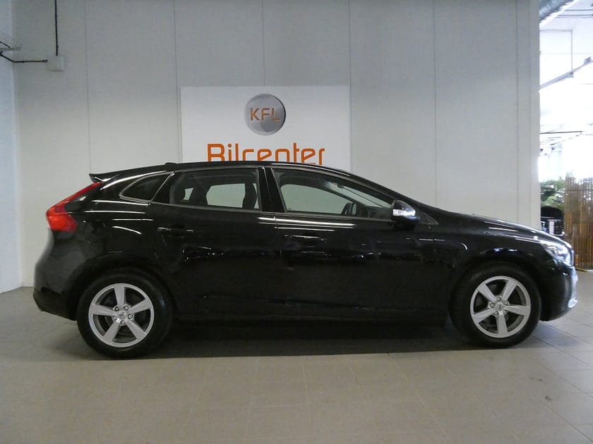 Bild 5 av Volvo V40 T3 Dragkrok-Värmare-Nyservad-SoV