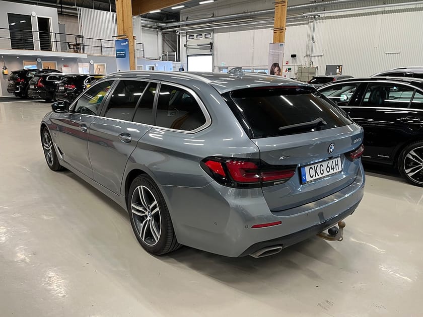Bild 4 av BMW 530e xDrive Touring LADDHYBRID AUT(drag+värmare) 2.99% Ränta