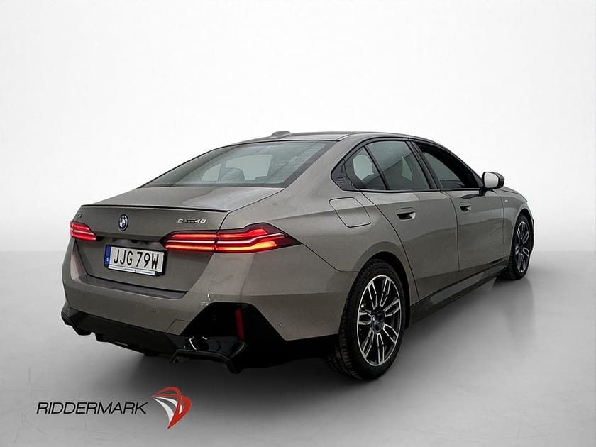 Bild 5 av BMW i5 eDrive40 Sedan M Sport Dragkrok H/K 360° kamera MOMS