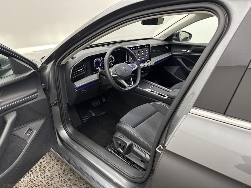 Bild 4 av Volkswagen Passat Variant eHybrid BUSINESS 1.5 TSI 272 hk
