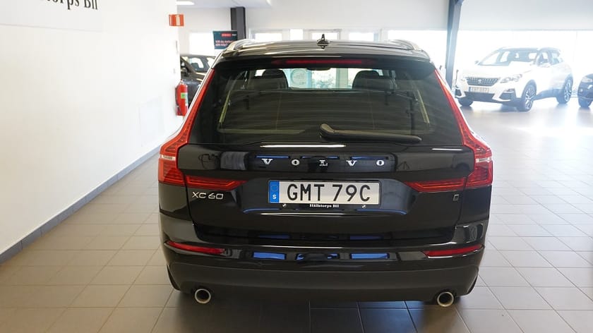 Bild 4 av Volvo XC60 B4 AWD AUTO/MOMENTUM ADVANCED/B-KAMERA/RATTVÄRMARE