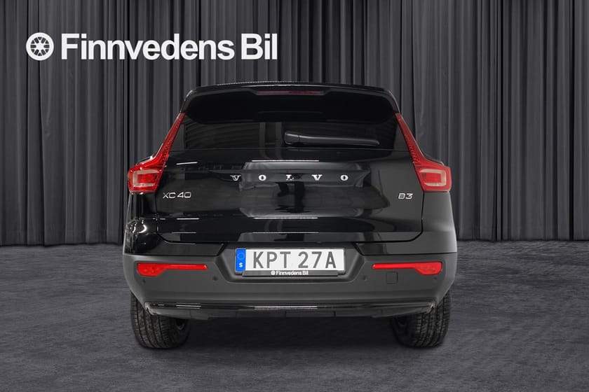 Bild 4 av Volvo XC40 B3 FWD Bensin Plus Dark