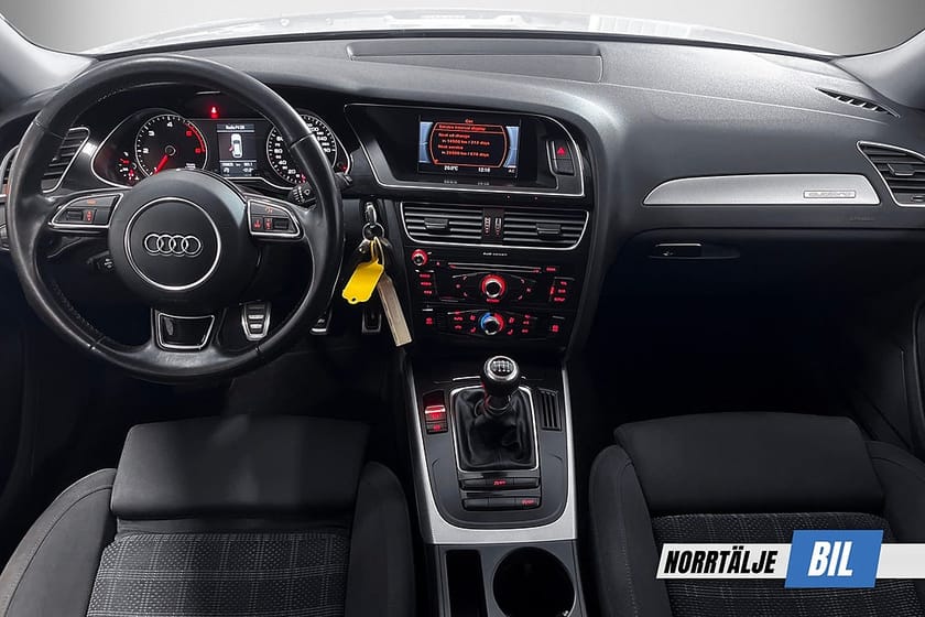 Bild 3 av Audi A4 Avant 2.0 TDI 150HK QUATTRO S-LINE PDC 0.47L/MIL NYSERV