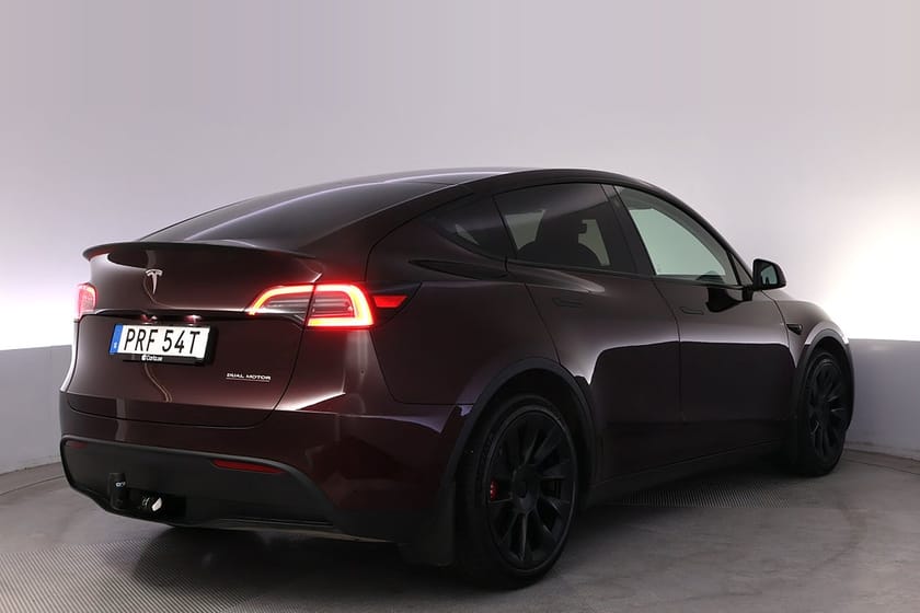 Bild 5 av Tesla Model Y Long Range AWD Uppg. Autopilot Panorama Drag