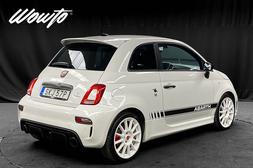 Bild 5 av Abarth 595 Esseesse 180HK /Akrapovic /Skalstolar/ Kolfiber