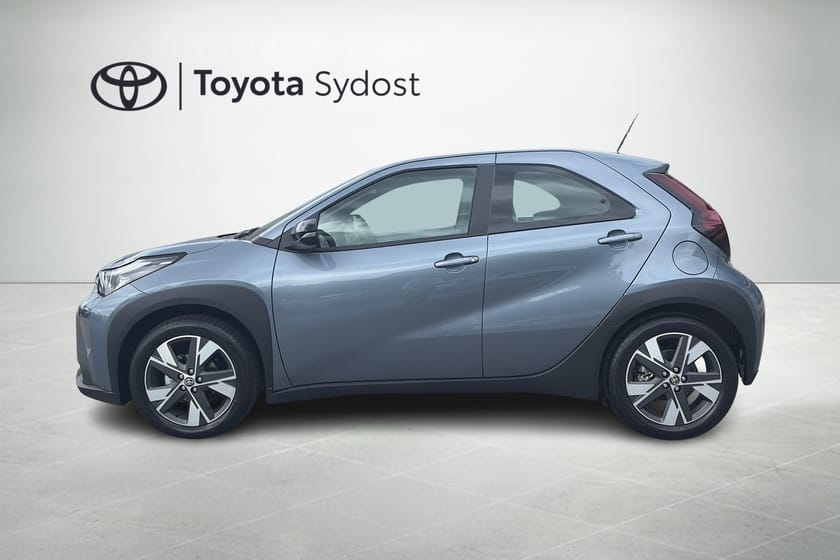 Bild 4 av Toyota Aygo X Hybrid 1,5 Play Comfort Pack, Automat, Carplay, Backkamera