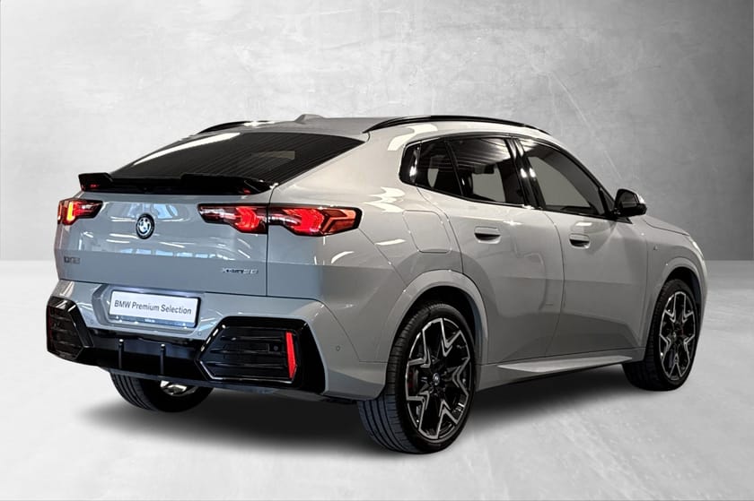 Bilde 3 av BMW iX2 xDrive30