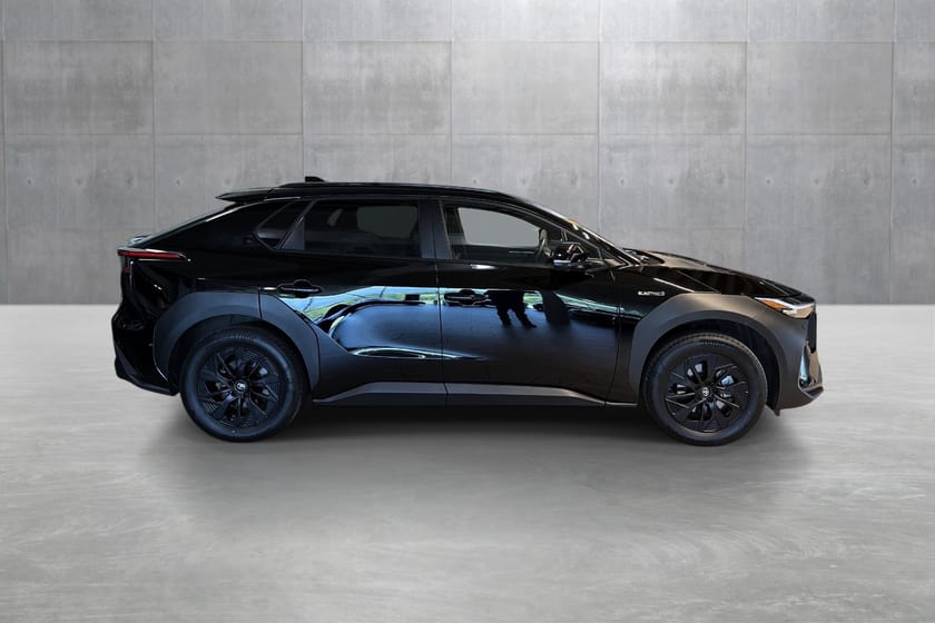 Bilde 2 av Toyota bZ4X AWD Active Tech