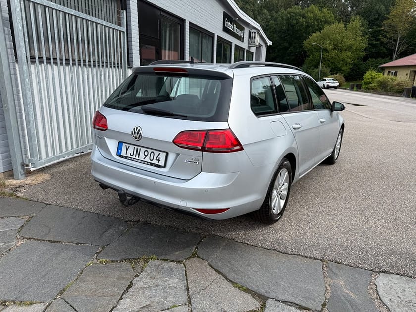Bild 3 av Volkswagen Golf Sportscombi 1.2 TSI 110HK BMT / DRAG / VÄRMARE