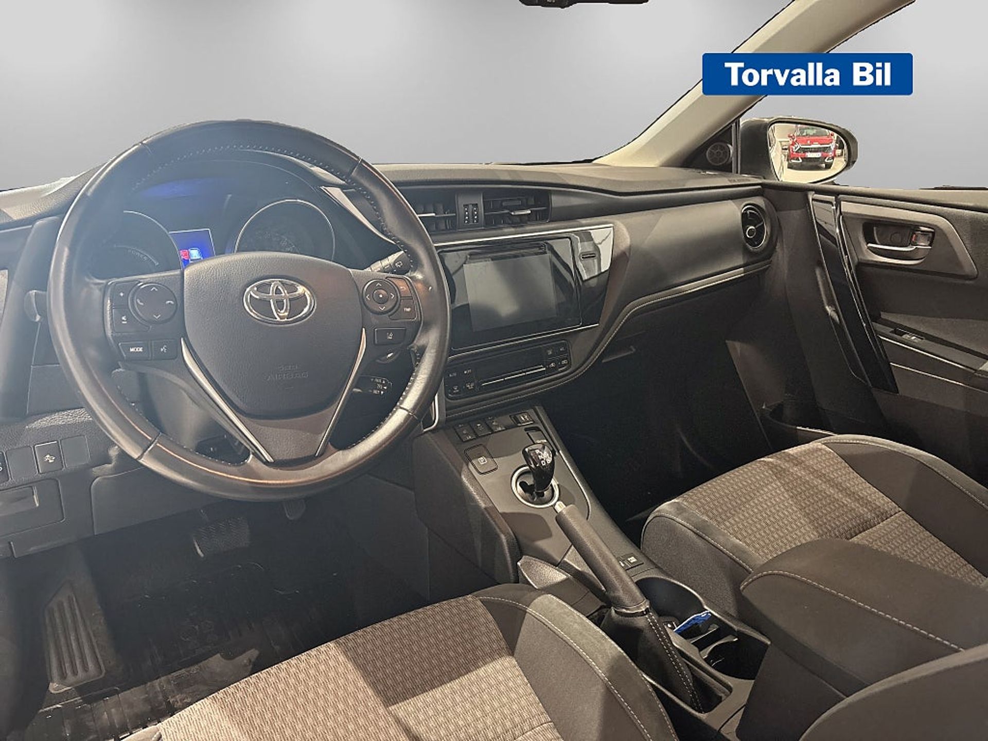 Toyota Auris 2018, bild 7/10